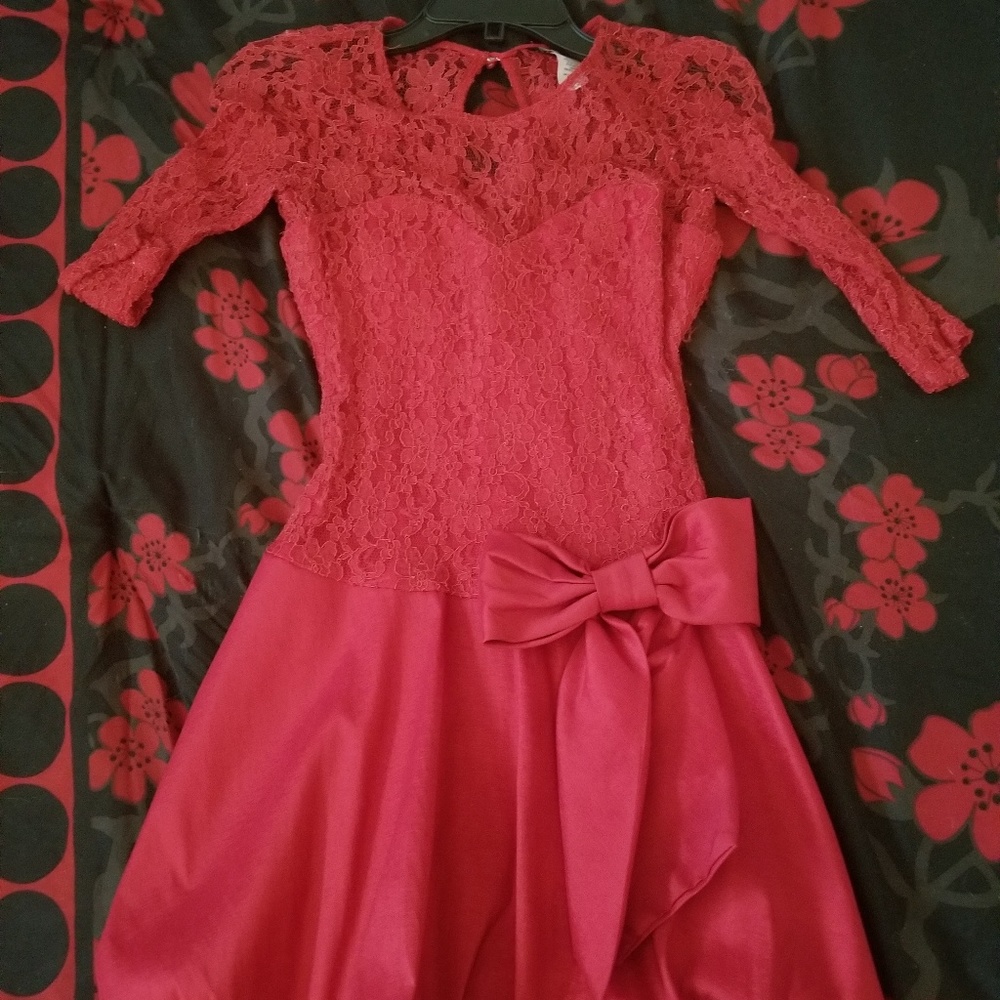 Cute red dress